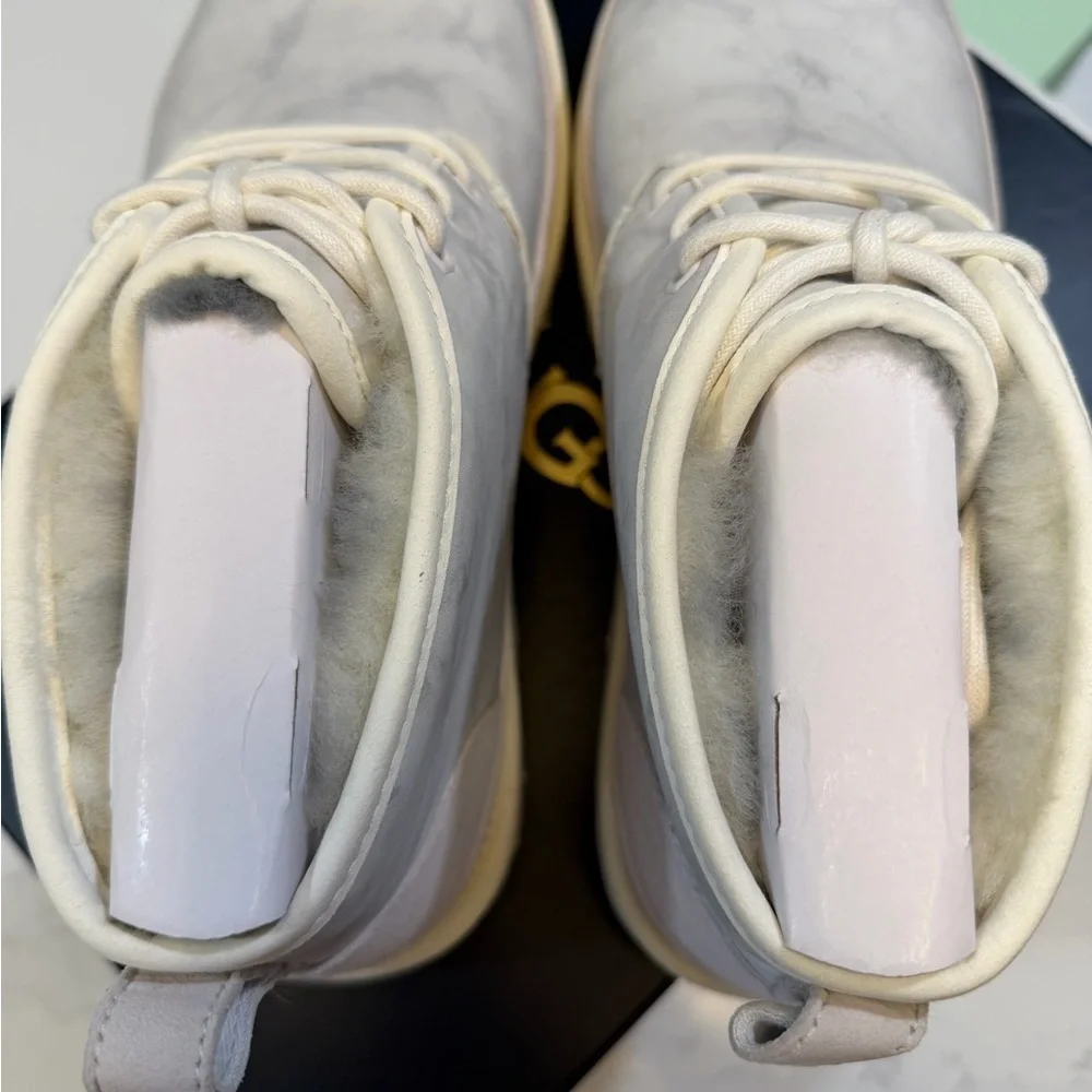 UGG elegant boots